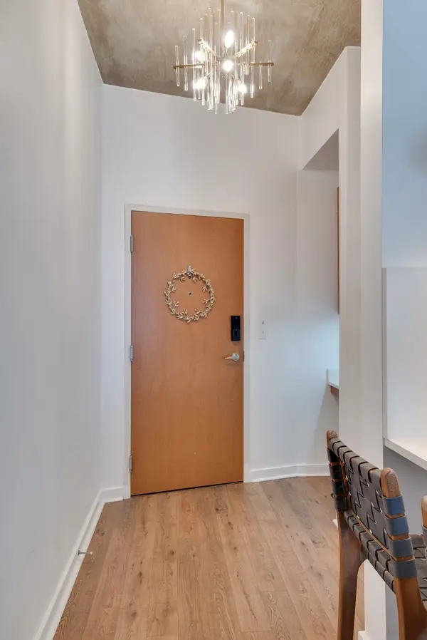 301 Demonbreun St #813, Nashville, TN 37201