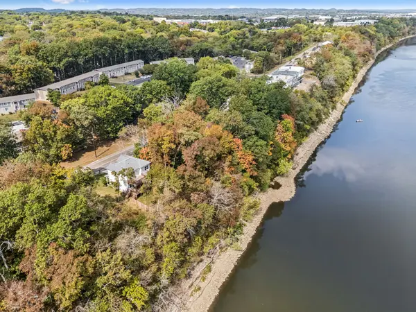 302 Rio Vista Dr, Madison, TN 37115