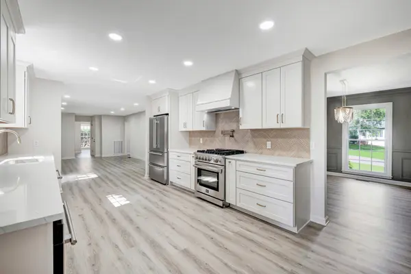 123 Jefferson Dr, Hendersonville, TN 37075