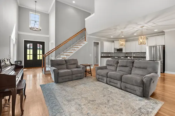 3006 Cross Gate Ln, Columbia, TN 38401