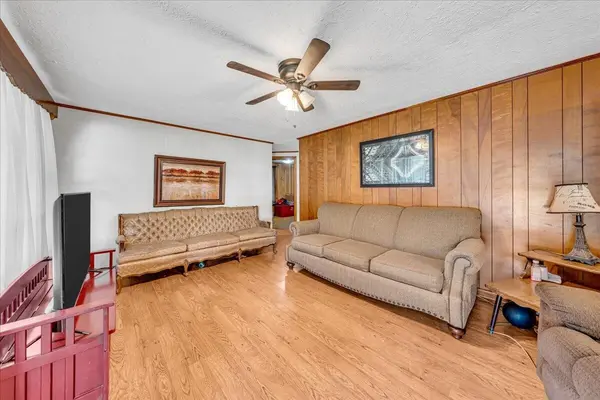 809 Brummel Avenue, Bridgeport, AL 35740
