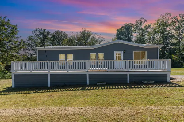 1014 Dogwood Ln,  Kingston Springs,  TN 37082