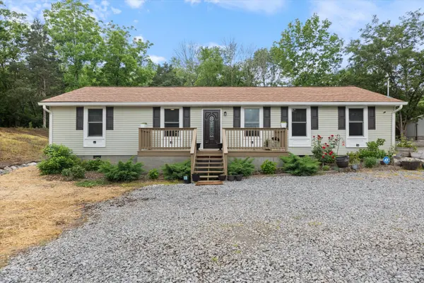 6084 Beals Ln, Nashville, TN 37218