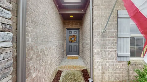 1017 Laurelwood Dr, Gallatin, TN 37066