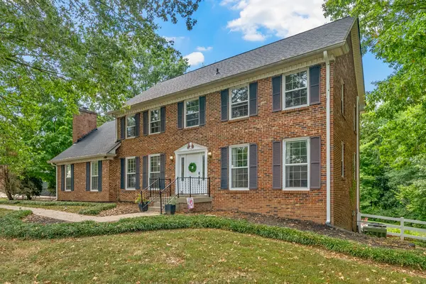 524 Hay Market Rd, Clarksville, TN 37043