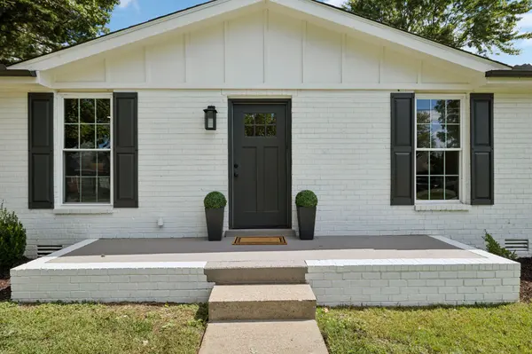 825 General Forrest Dr, Smyrna, TN 37167