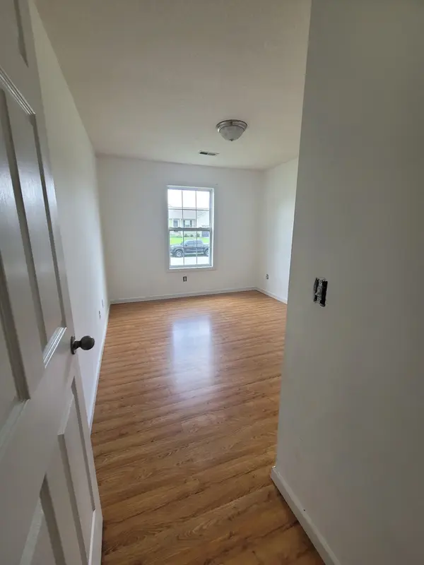 103 Velvet Trl, Oak Grove, KY 42262