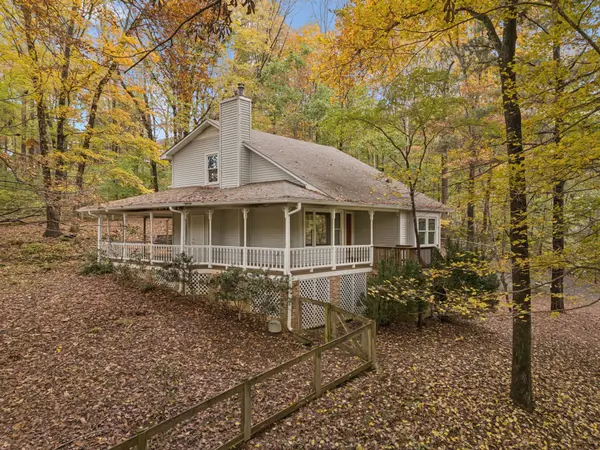 201 Brady Dr, Dickson, TN 37055