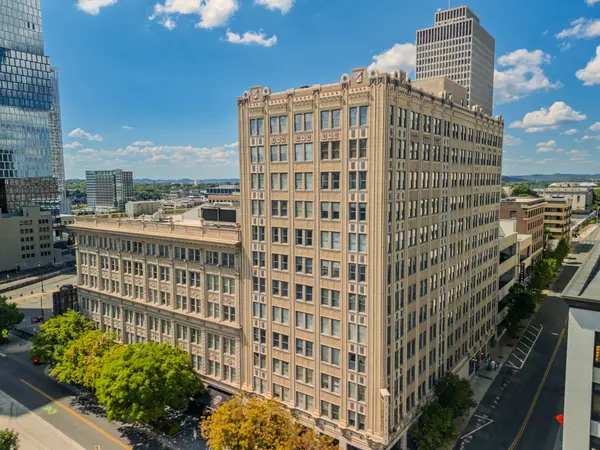 700 Church St #1002, Nashville, TN 37203