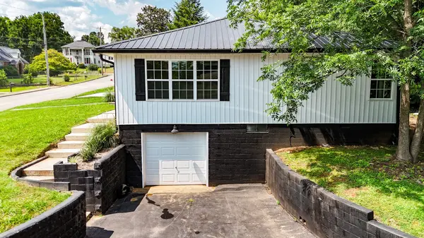 208 Lind St, Mcminnville, TN 37110