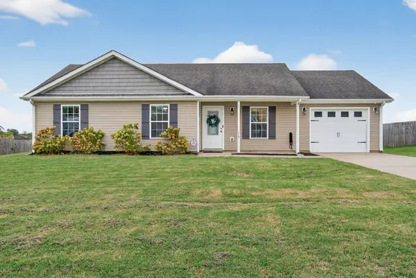 229 Bob White Trl, Oak Grove, KY 42262