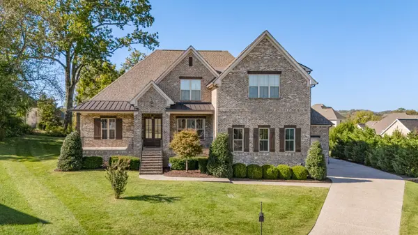 4016 Pinwheel Ct, Arrington, TN 37014