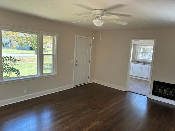681 Ann Ave, Gallatin, TN 37066