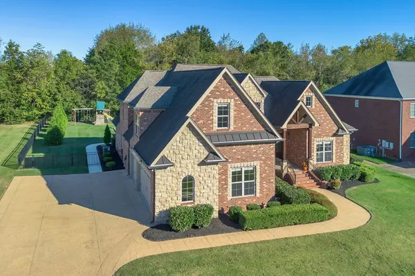 2002 Lynnhaven Ct, Mount Juliet, TN 37122