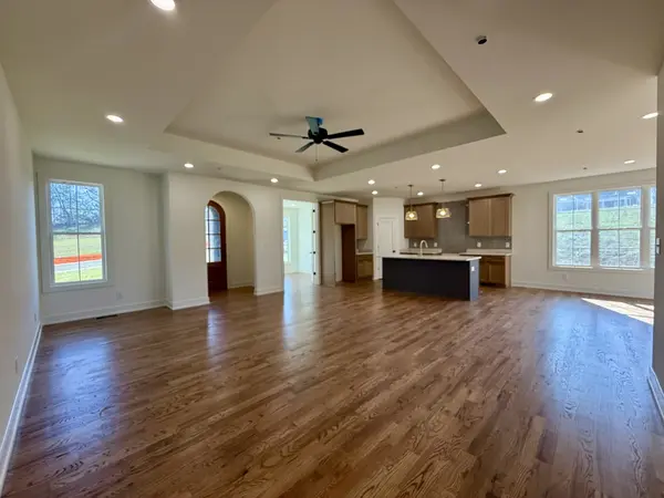 1354 Rooster Ridge, Pleasant View, TN 37146