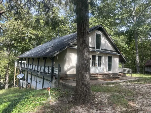 370 Alpine Rd, Camden, TN 38320