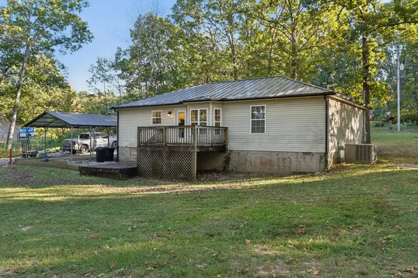 974 Woodhaven Rd, Lyles, TN 37098