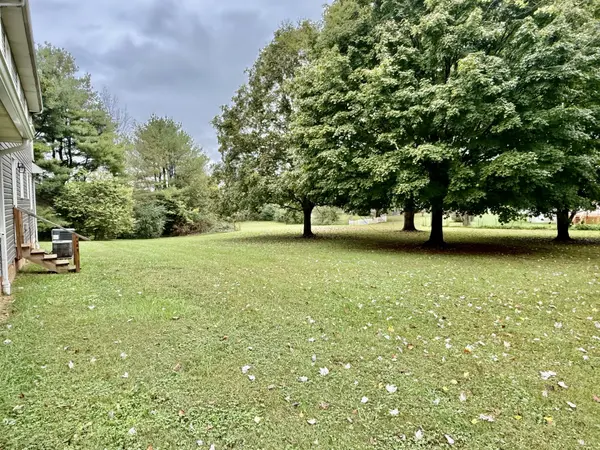 2408 Magnolia Dr, Cookeville, TN 38506