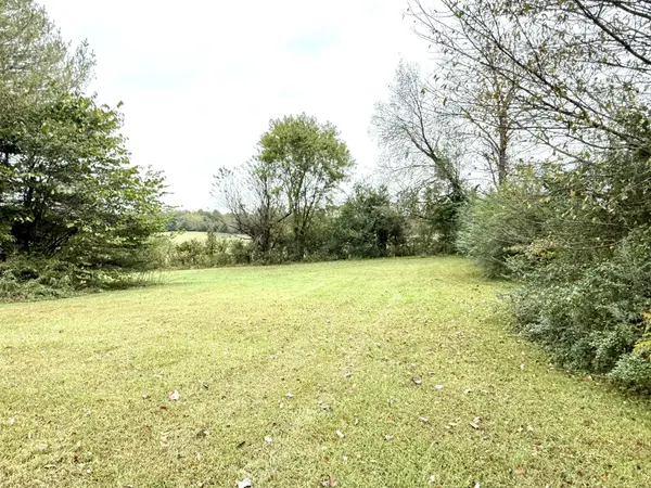 2408 Magnolia Dr, Cookeville, TN 38506