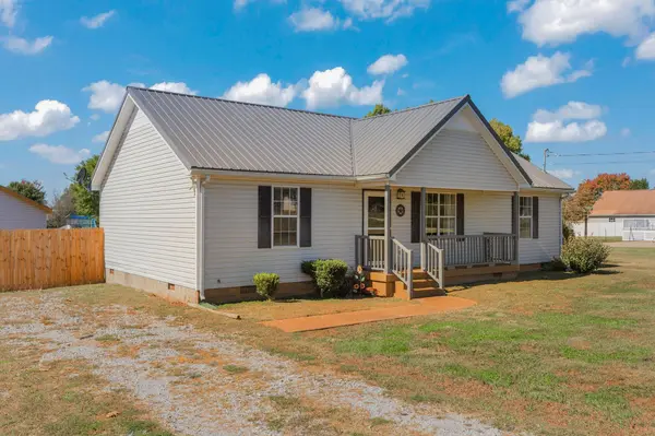 3869 Hearthstone Dr, Chapel Hill, TN 37034