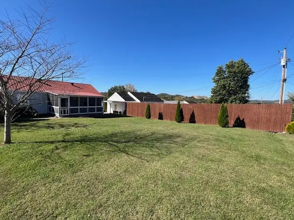 406 Terrace Ln, Woodbury, TN 37190