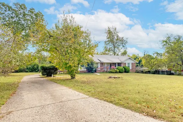 2710 Eastland Ave, Nashville, TN 37206