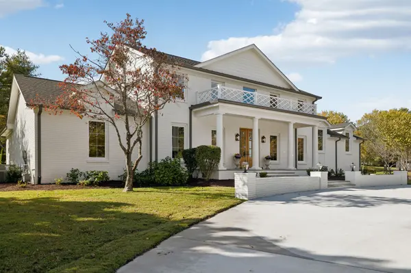 6015 Belle Rive Dr, Brentwood, TN 37027