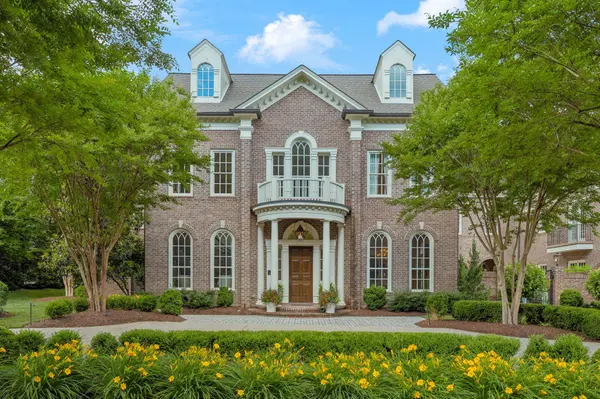 1616 Whispering Hills Dr, Franklin, TN 37069