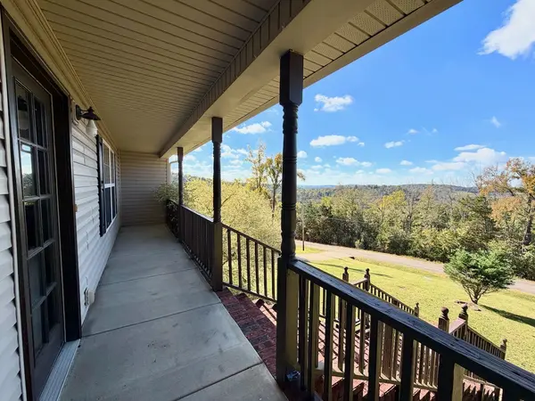 216 Matt Dr, Bell Buckle, TN 37020
