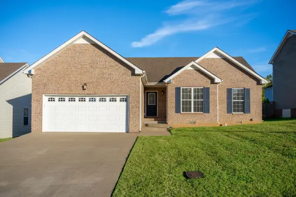 2641 Arthurs Ct, Clarksville, TN 37040