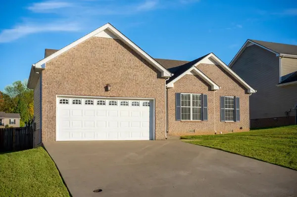 2641 Arthurs Ct, Clarksville, TN 37040