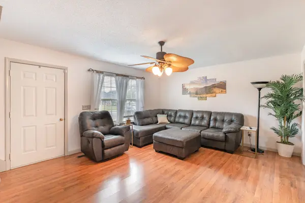 313 Sierra Dr, Murfreesboro, TN 37129