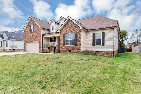 424 Long Creek Dr, Christiana, TN 37037