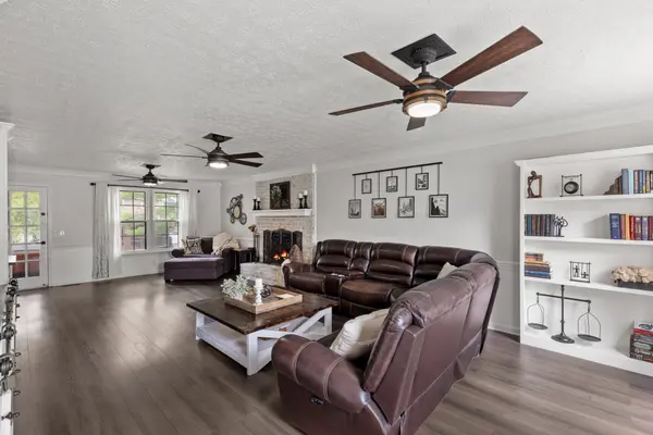 118 Hedgelawn Dr, Hendersonville, TN 37075