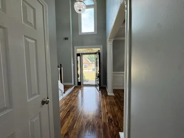 8860 TOTH CV, Cordova, TN 38016