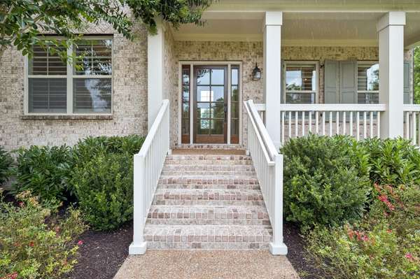 5846 Wagonvale Dr, Arrington, TN 37014