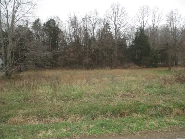 428 Parker Rd, Portland, TN 37148