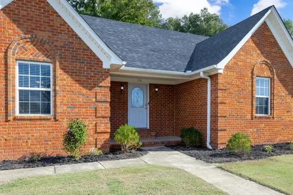 156 FARMER TRL, Atoka, TN 38004