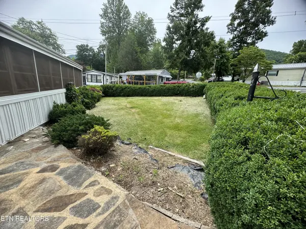 5355 East Pkwy #106, Cosby, TN 37722