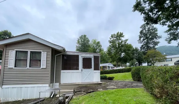 5355 East Pkwy #106, Cosby, TN 37722