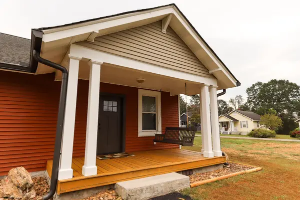 910 Crittenden Avenue, Chickamauga, GA 30707