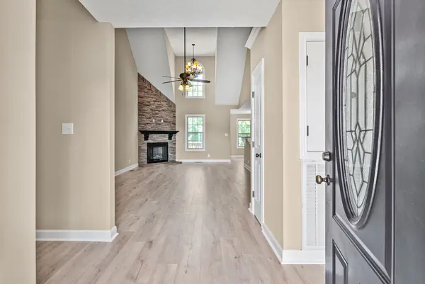 636 Fox Hound Dr, Clarksville, TN 37040