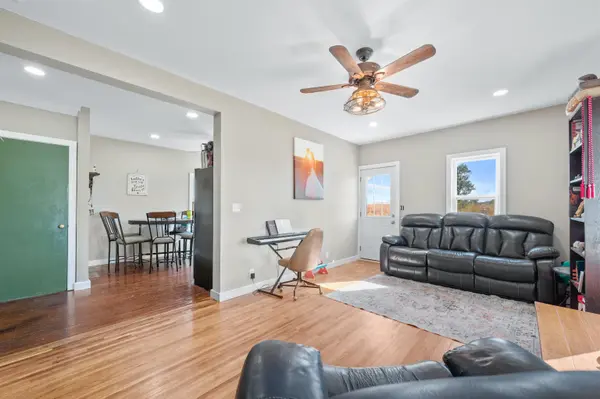 5202 N Willow Lake, Burrton, KS 67020