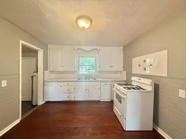 2616 N East AVE, Springfield, MO 65803