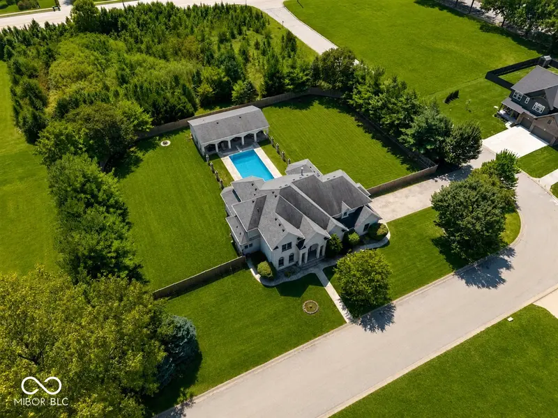 10607 Eagle DR, Indianapolis, IN 46234