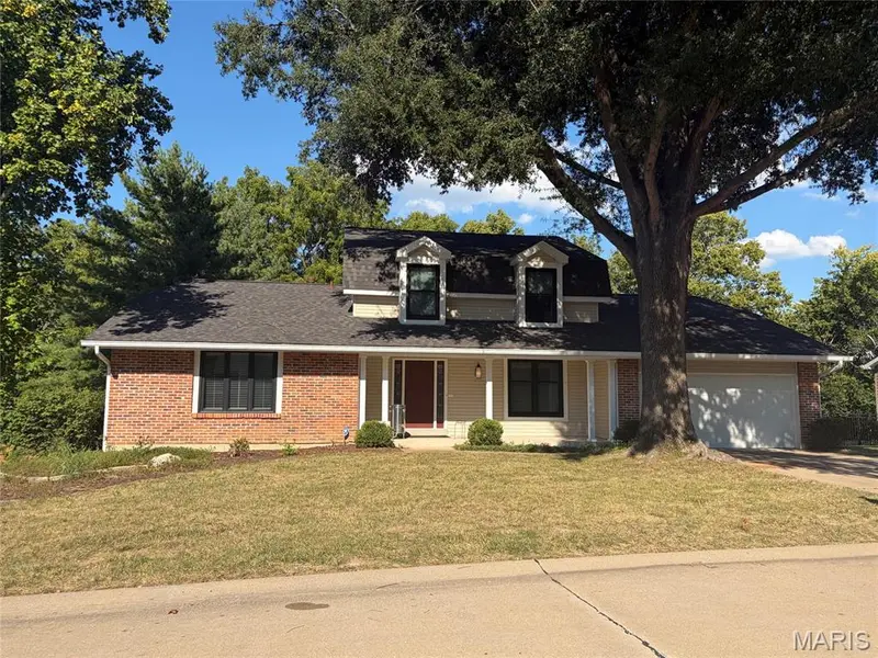 1751 Canyon View CT, Chesterfield, MO 63017