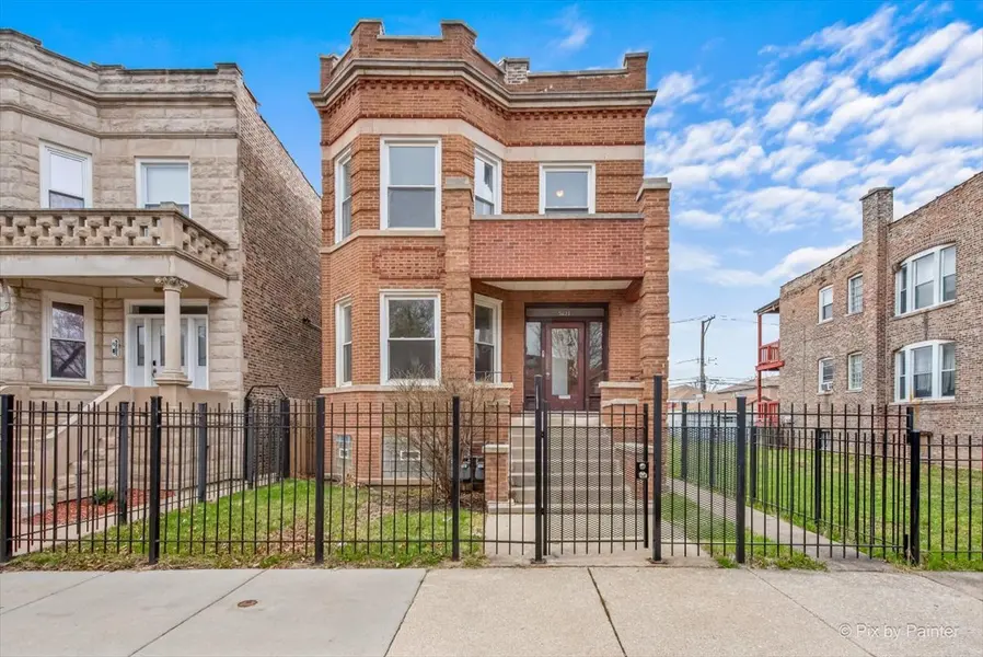 5233 W Quincy ST #1, Chicago, IL 60644