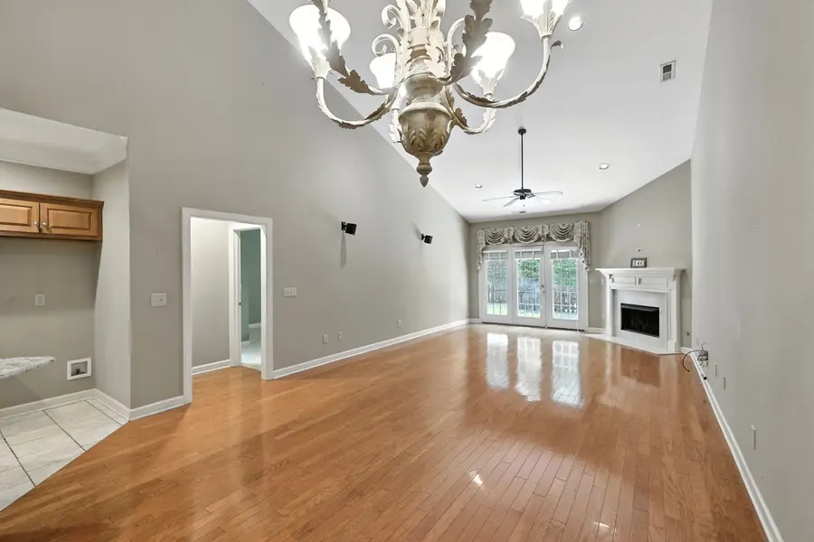 246 Windsor Terrace Dr, Nashville, TN 37221