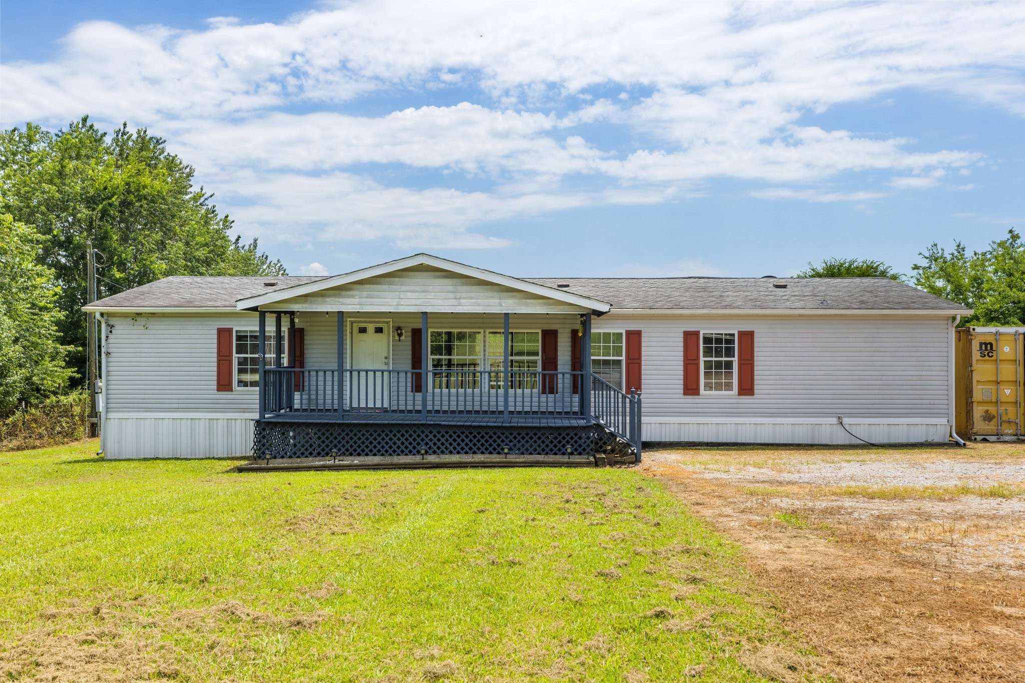 1251 Hazelwood Rd, Columbia, TN 38401