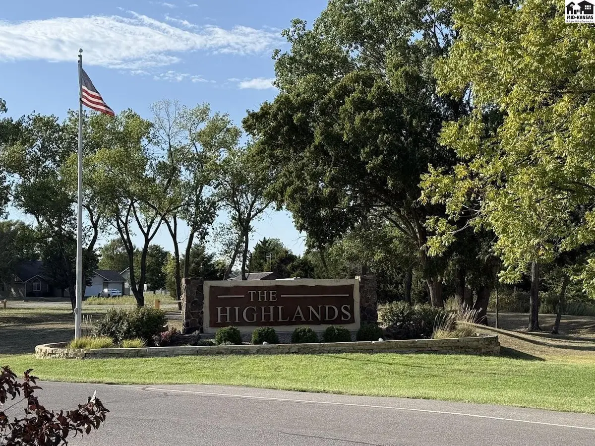 Lot 9-10, 000 E Snokomo Rd, Hutchinson, KS 67502